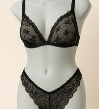 Luxury Lace Lingerie for Women Trendy and Comfortable Bra & Panty Sets
