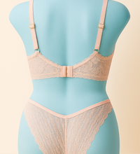 Luxury Lace Lingerie for Women Trendy and Comfortable Bra & Panty Sets