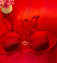Single Padded Very Soft Check Design Foamy T-Shirt Bra